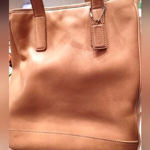 Coach handbag tan leather Hampton tote